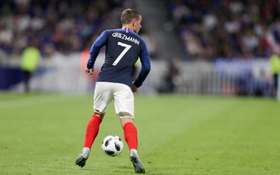 亚美电竞评论-J罗赛前准备习惯