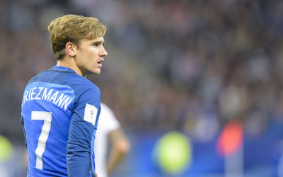 亚美电竞快讯-久保建英补射空门得手