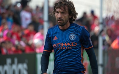 亚美电竞焦点-于帕梅卡诺这状态赶紧调整吧